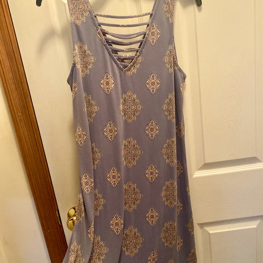 Junior’s Pink Republic Strappy Trapeze dress, Size Large